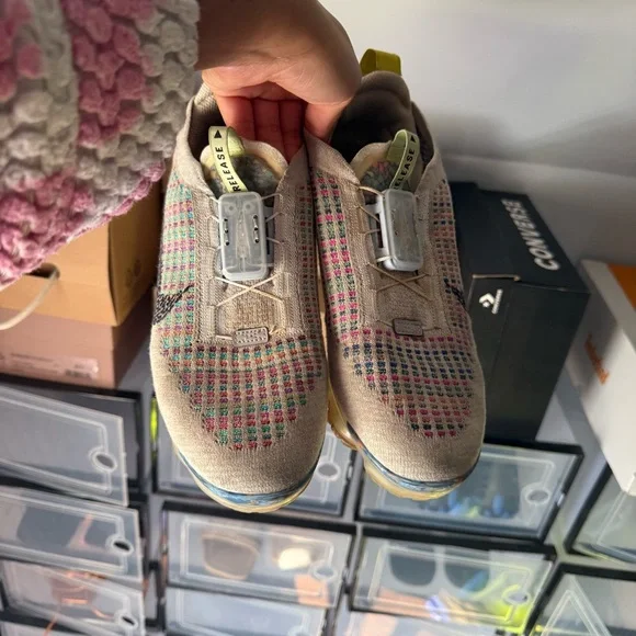 NIKE VAPORMAX - Picture 3 of 5